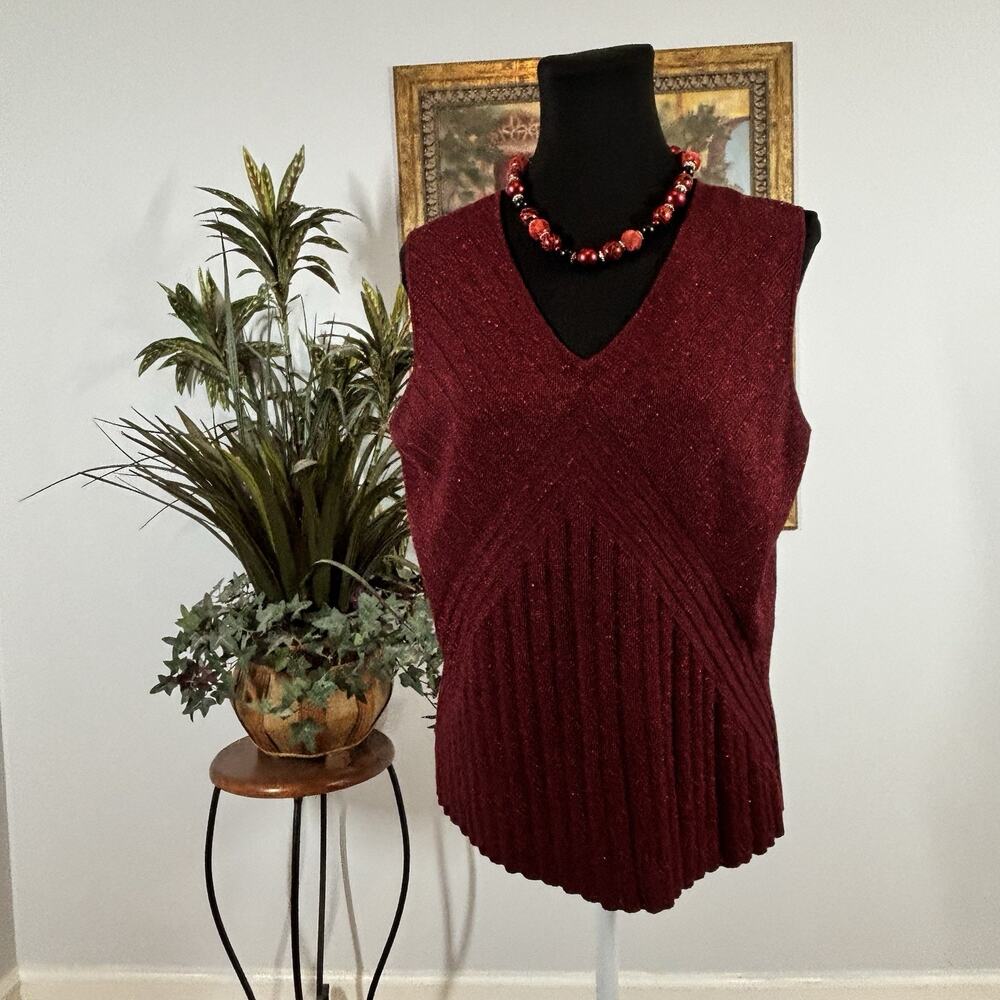 Kate Hill Women Size XL Tank‎ Top V-Neck Burgundy Knit Sleeveless Y2K Academia